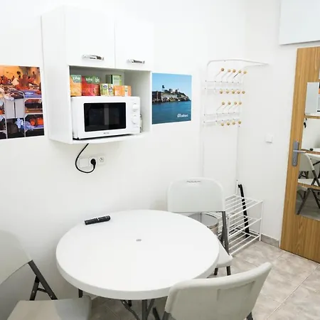Prison - Get Locked Up In Centre Of Apartamento *